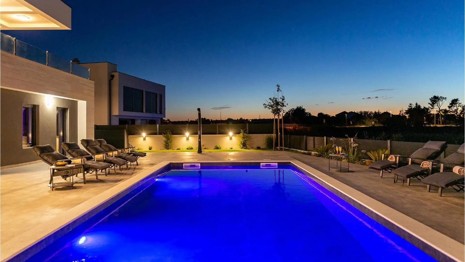 Villa Dona Nin